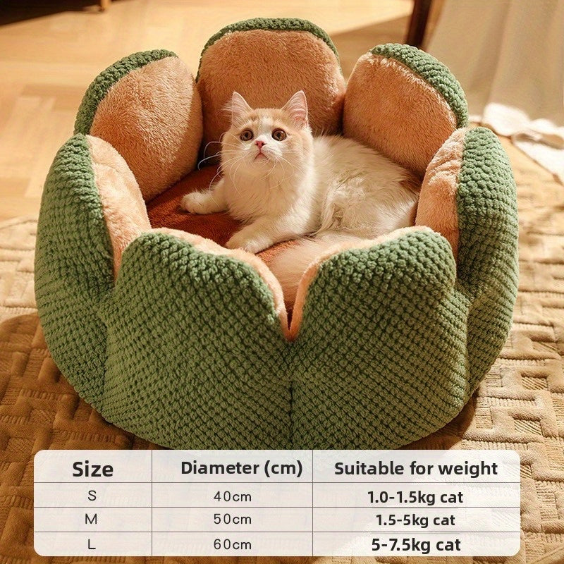 Cactus Petal Pet Bed - Winter Warm Soft Cat Bed & Dog Mat with Petal-Shaped Edge, Green Cushioned Center, Easy-Clean Polyester Pad for Indoor Cats - Cozy Cold Weather Bedding, Stylish Pet Nest, Plush Cushioning, Home Pets
