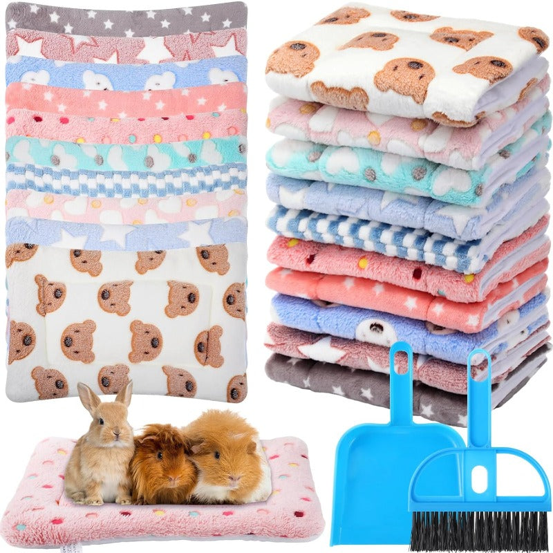 10pcs Soft Fleece Guinea Pig Bed Mats with Cleaning Dustpan Brush - 15x11 Inch Plush Animal Bedding for Small Dogs, Cats, Rats, Hedgehogs, Ferrets, Hamsters - Indoor Pet Bedding with Heart Bear Design, Pet Bedding, Playful Design, Durable Pet Bedding